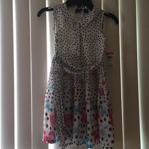 Girls dress